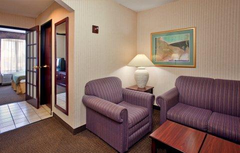 Hotel Comfort & Hutchinson