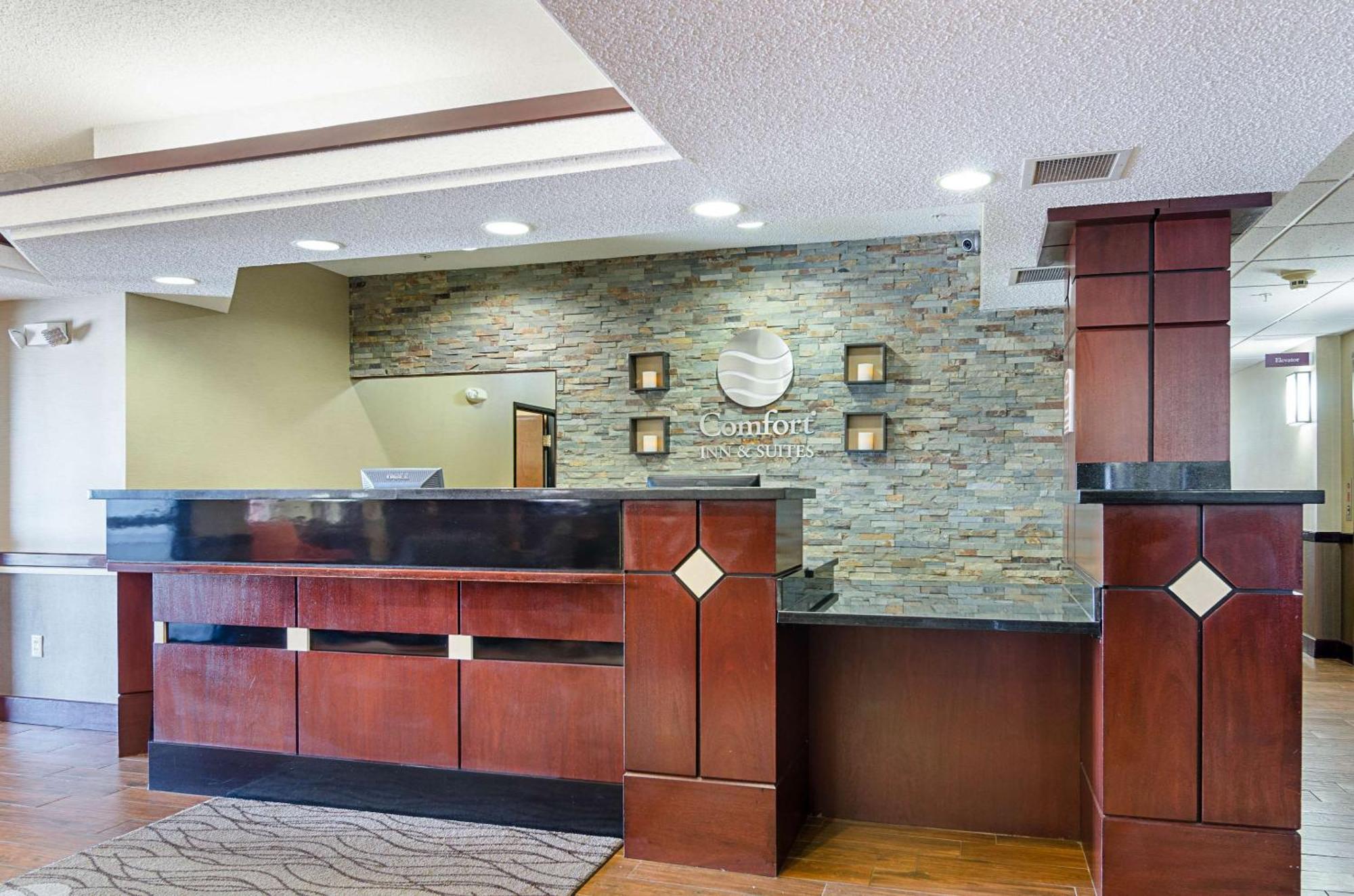 Hotel Comfort &